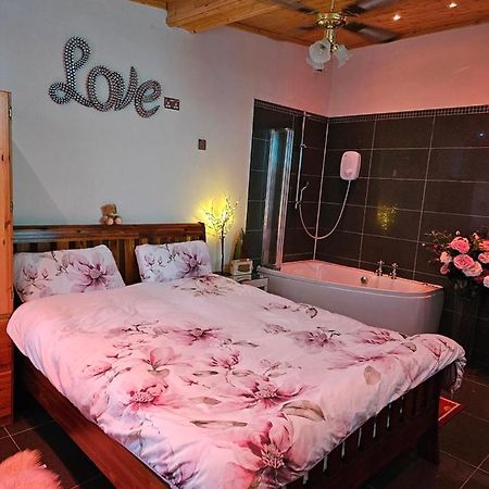 克朗梅尔Baron Park House公寓 外观 照片