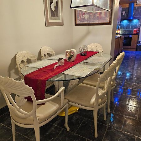 克朗梅尔Baron Park House公寓 外观 照片